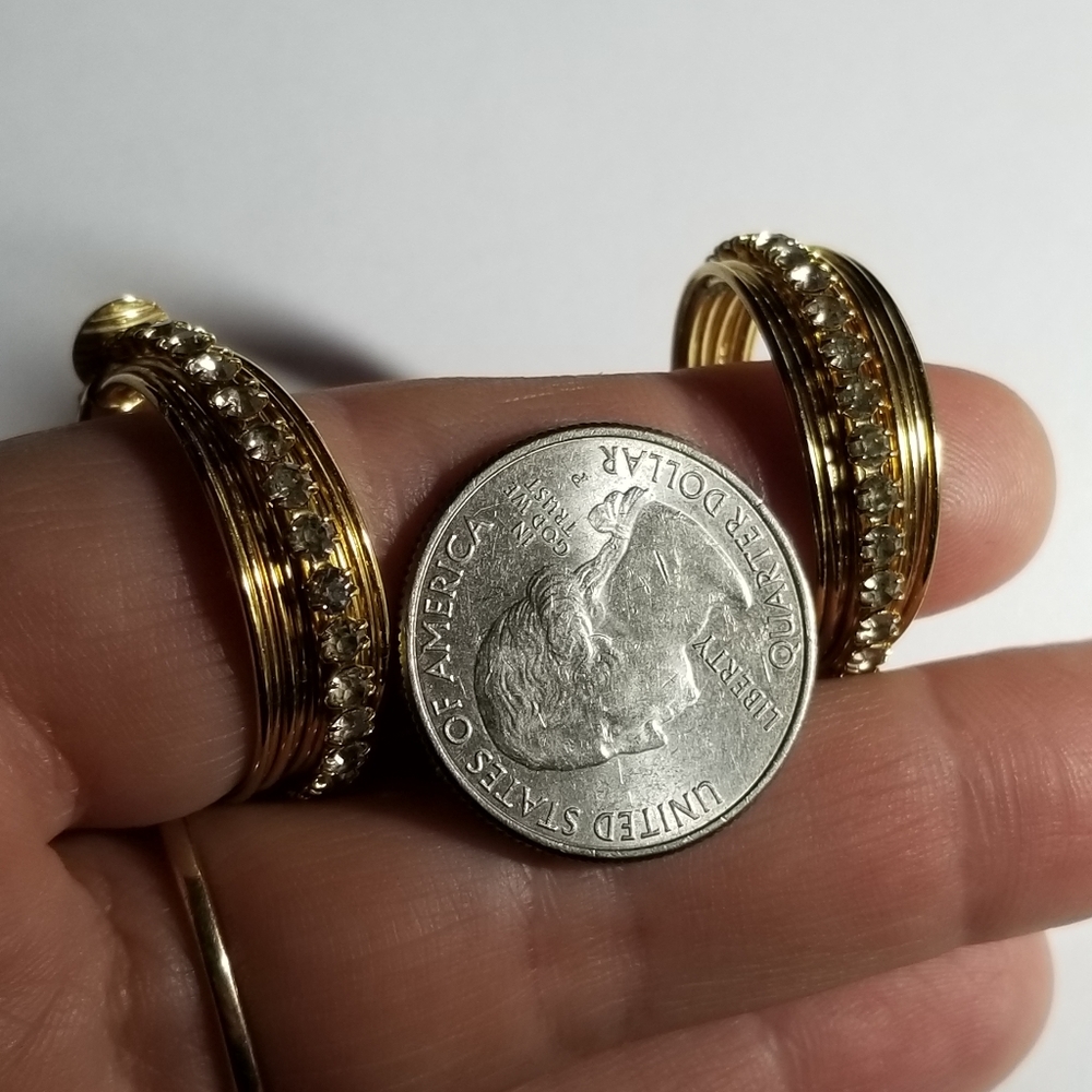 Relisted -Vintage hoop clip on earrings gold tone clear rhinestones - Picture 10 of 17